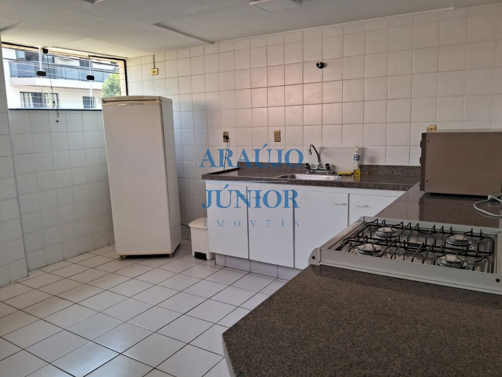 Apartamento à venda com 3 quartos, 137m² - Foto 31