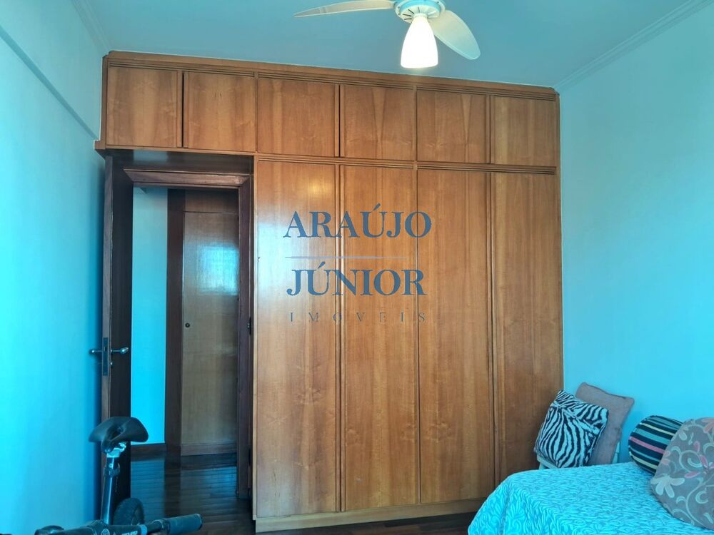 Apartamento à venda com 3 quartos, 137m² - Foto 22