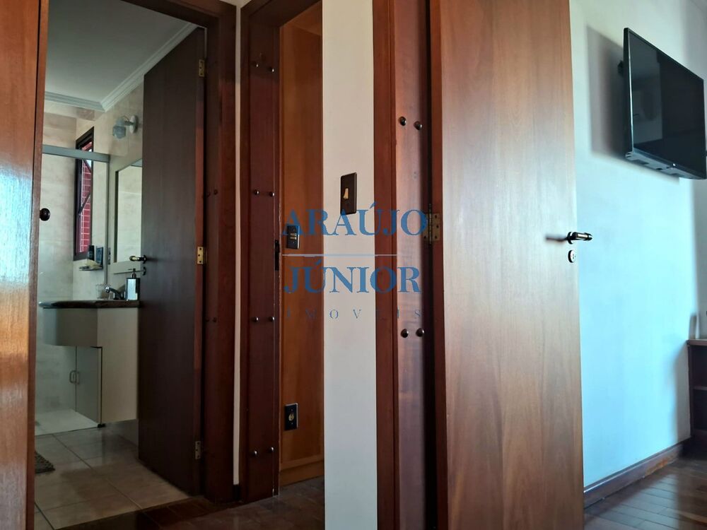 Apartamento à venda com 3 quartos, 137m² - Foto 7