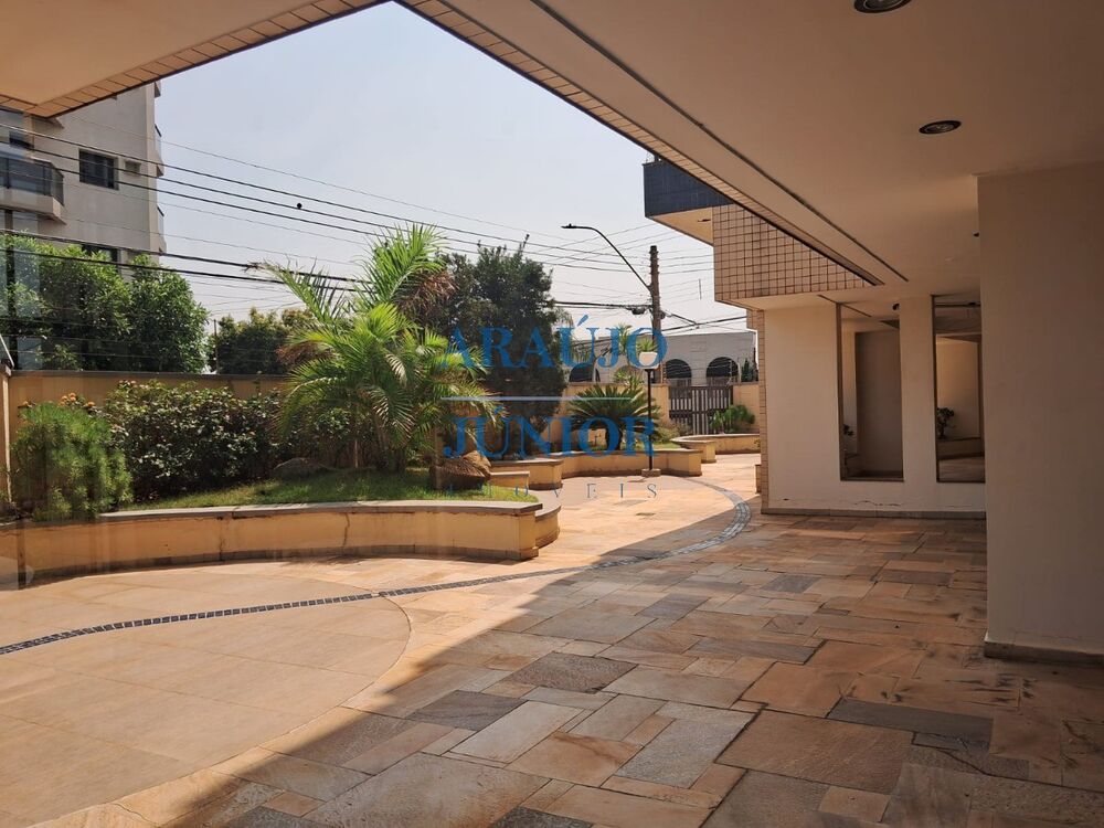 Apartamento à venda com 3 quartos, 137m² - Foto 32