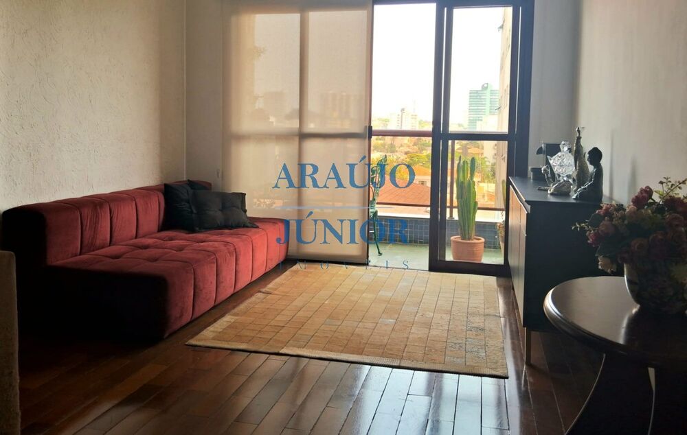 Apartamento à venda com 3 quartos, 137m² - Foto 2