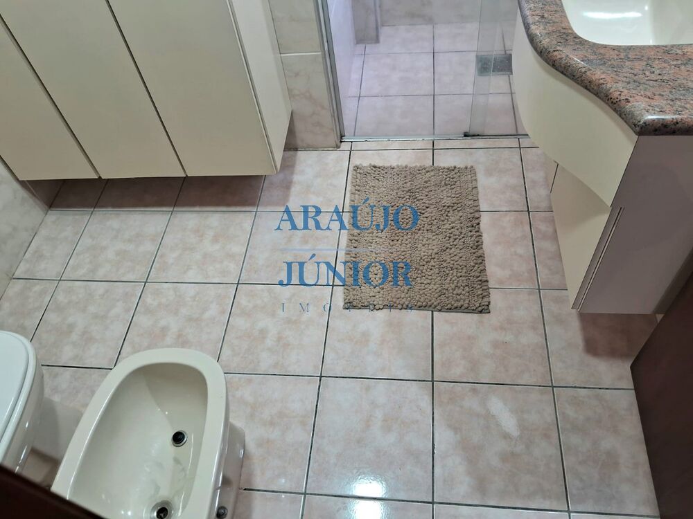 Apartamento à venda com 3 quartos, 137m² - Foto 21