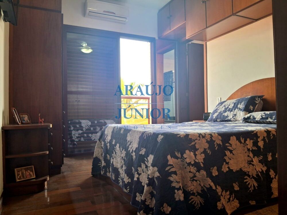 Apartamento à venda com 3 quartos, 137m² - Foto 25