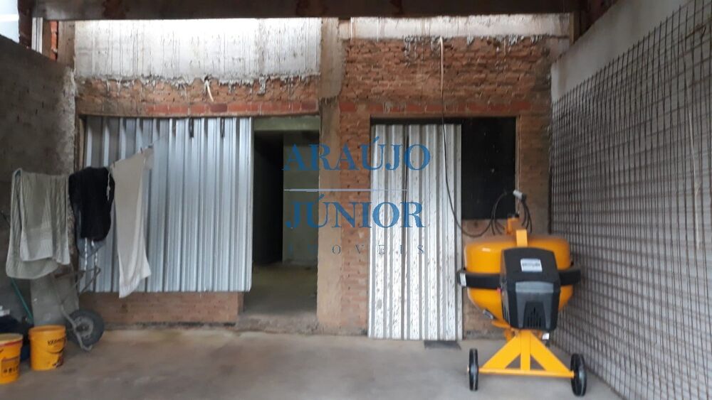 Casa à venda com 3 quartos, 173m² - Foto 3