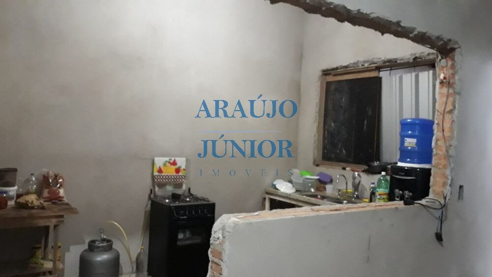 Casa à venda com 3 quartos, 173m² - Foto 4