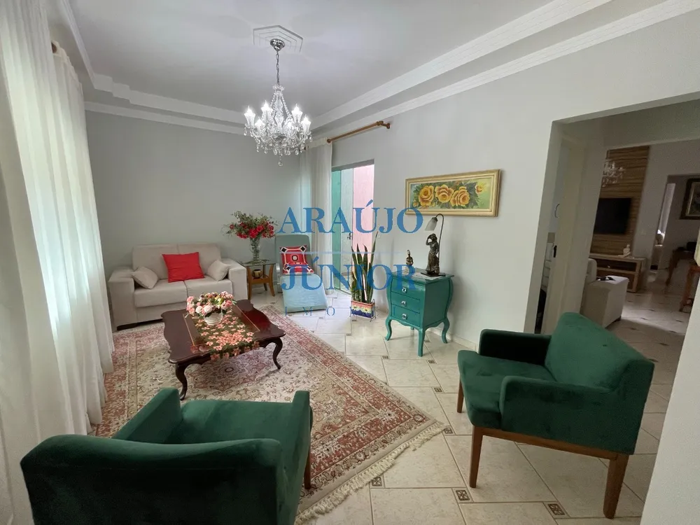 Casa, 3 quartos, 189 m² - Foto 8