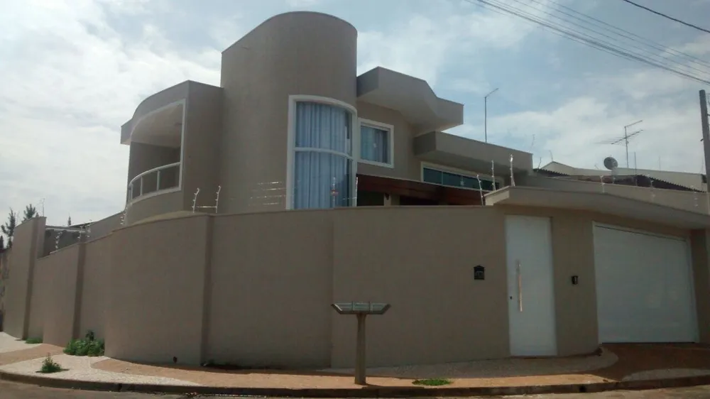 Casa, 3 quartos - Foto 1