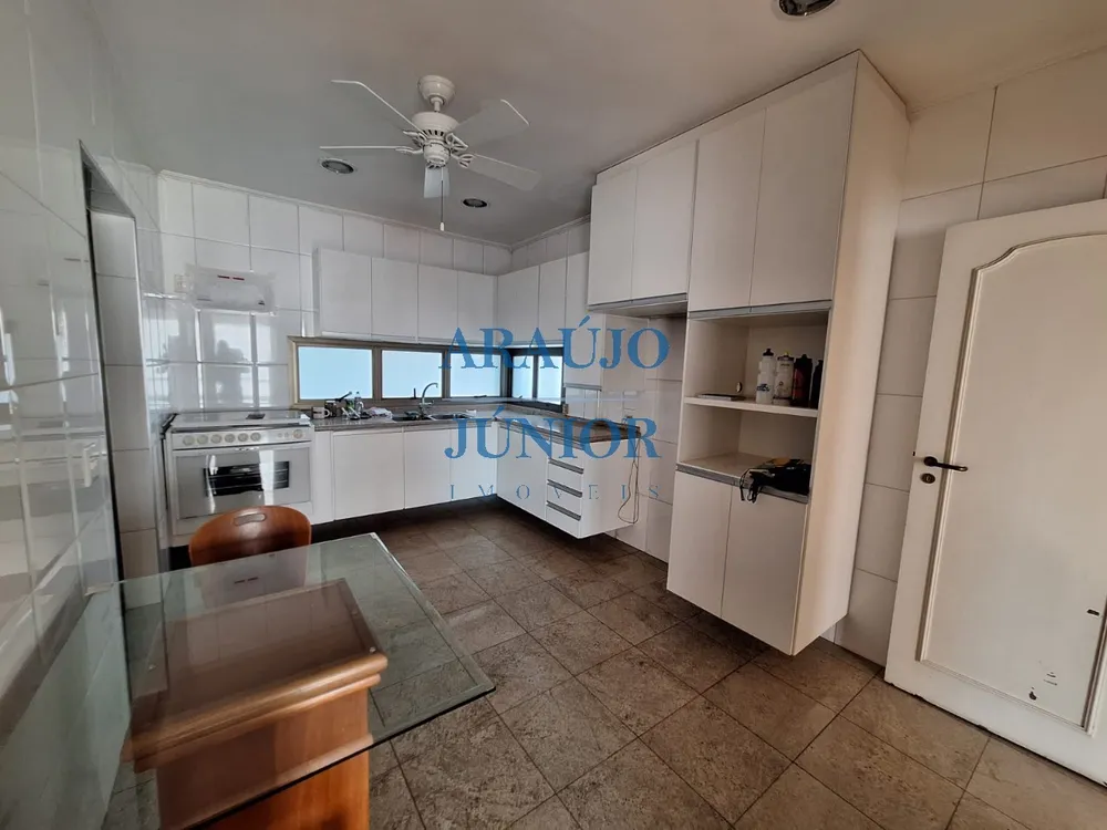 Apartamento, 3 quartos, 220 m² - Foto 13
