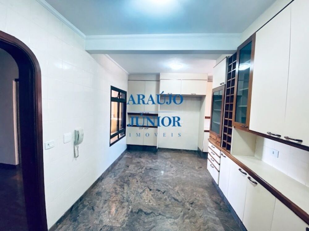 Apartamento, 4 quartos, 294 m² - Foto 2