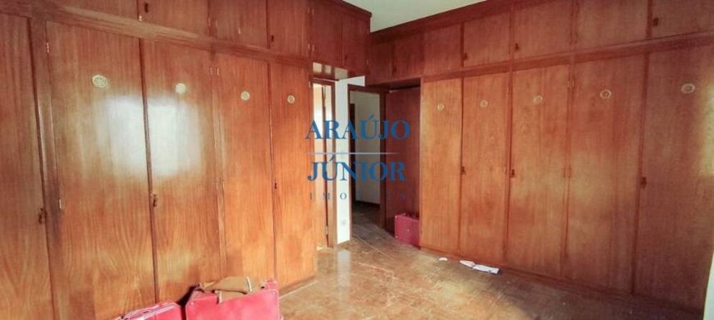 Casa, 3 quartos, 210 m² - Foto 2