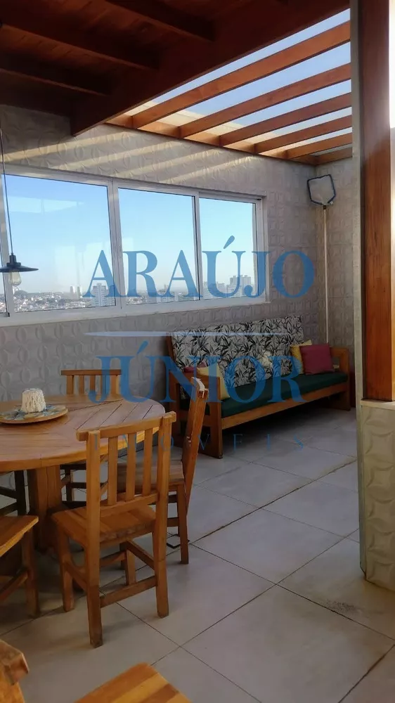 Cobertura, 3 quartos, 175 m² - Foto 1