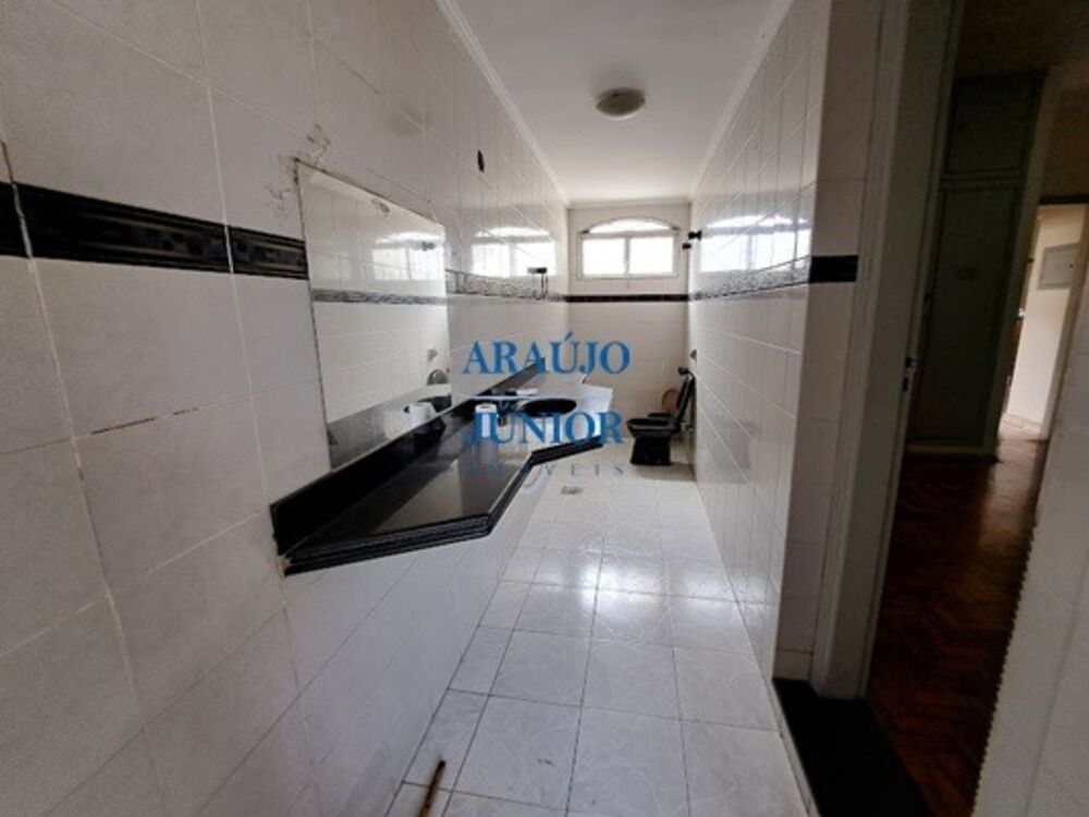 Casa, 3 quartos, 326 m² - Foto 1