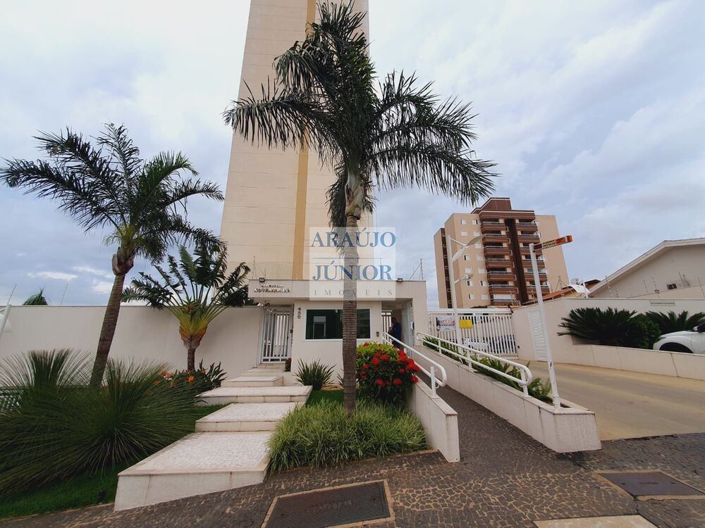 Apartamento à venda com 2 quartos, 97m² - Foto 2