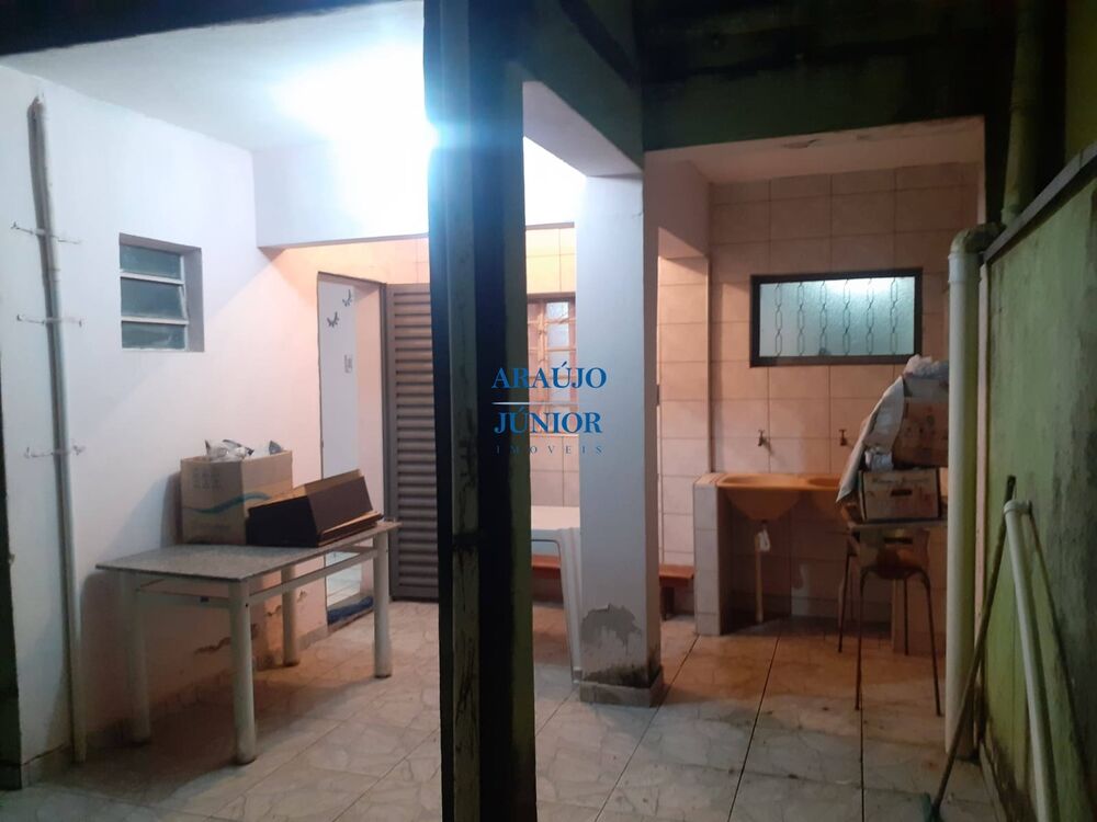 Casa, 2 quartos, 200 m² - Foto 9