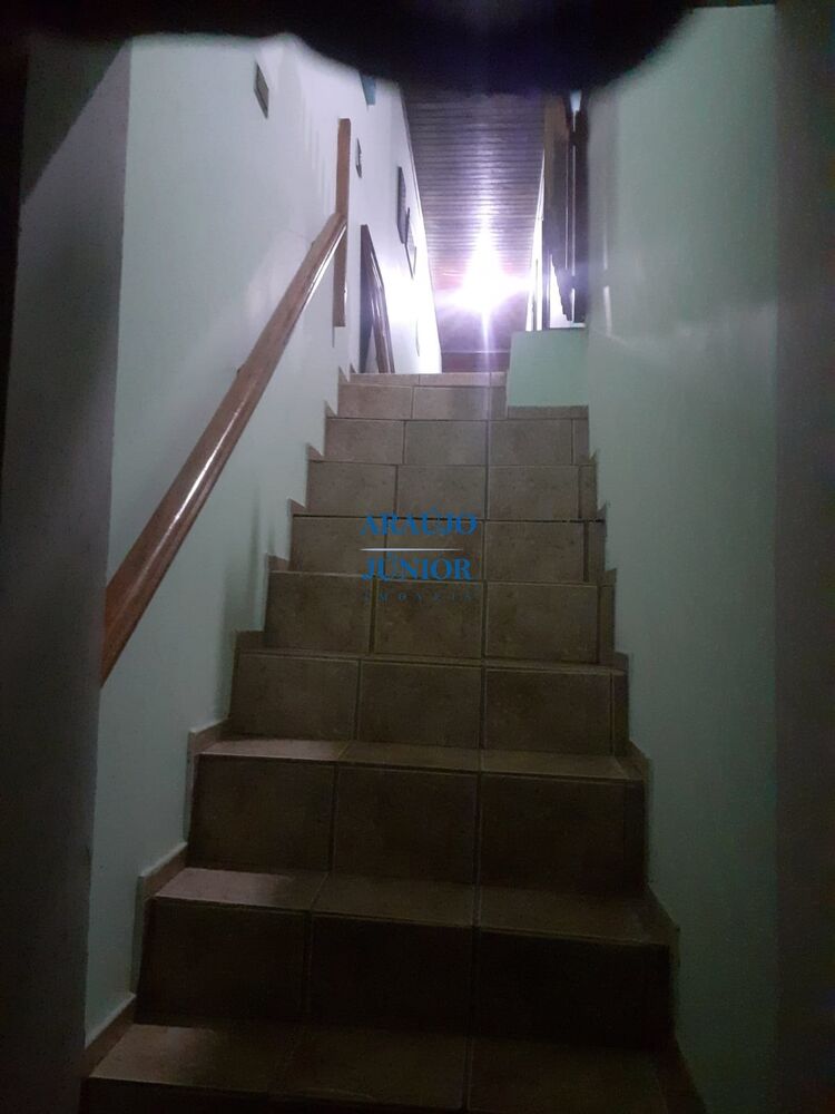 Casa, 2 quartos, 200 m² - Foto 5