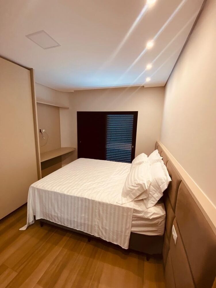 Casa, 3 quartos, 274 m² - Foto 13