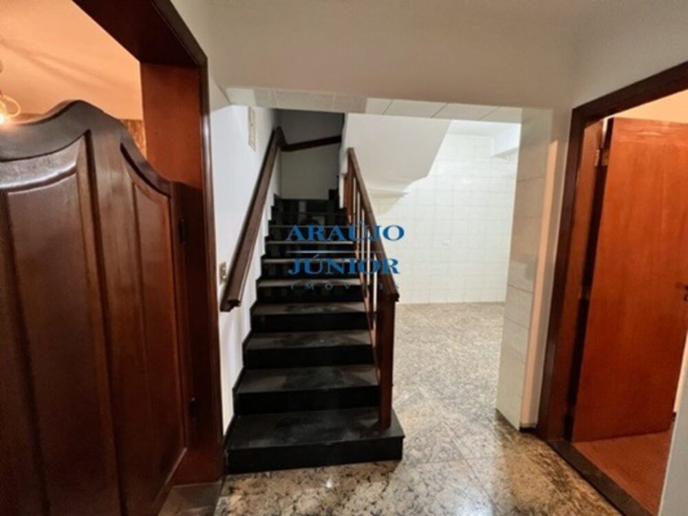 Casa, 3 quartos, 300 m² - Foto 8