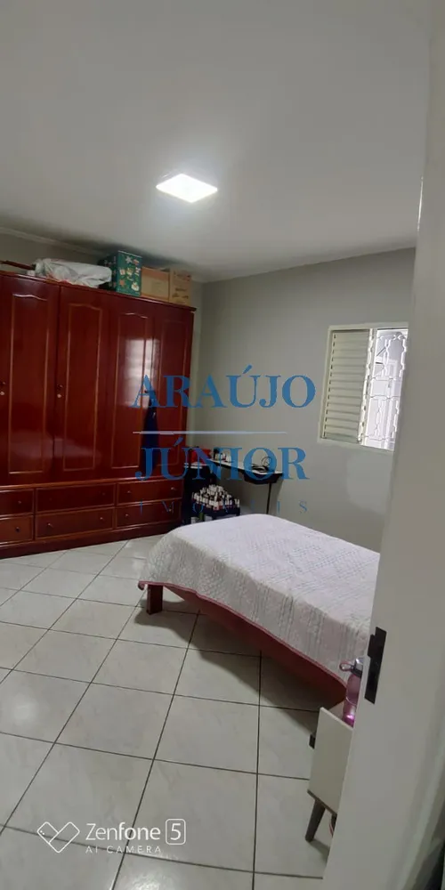 Casa, 3 quartos, 240 m² - Foto 9