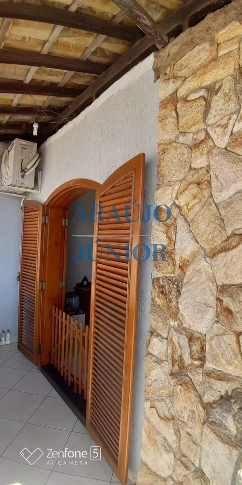 Casa, 3 quartos, 240 m² - Foto 12