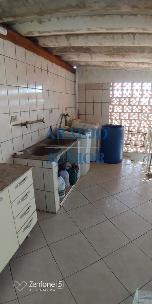 Casa, 3 quartos, 240 m² - Foto 4