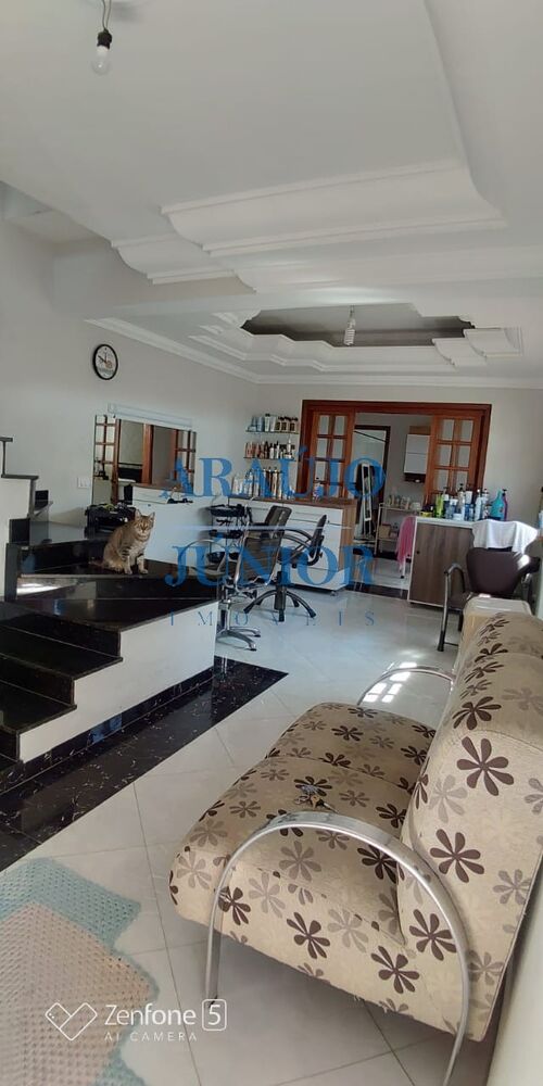 Casa, 3 quartos, 240 m² - Foto 3
