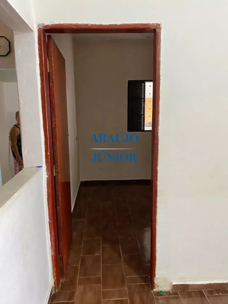 Casa à venda com 3 quartos, 250m² - Foto 6