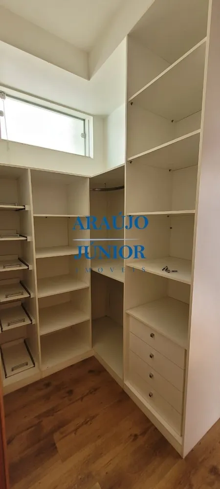 Casa, 3 quartos, 300 m² - Foto 11