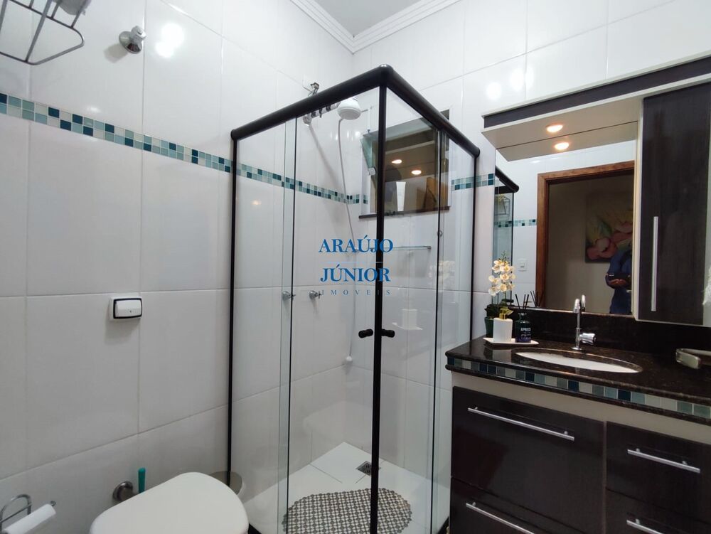 Casa, 3 quartos, 105 m² - Foto 2
