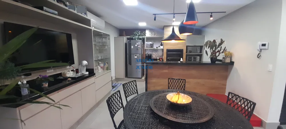 Casa, 3 quartos, 257 m² - Foto 14