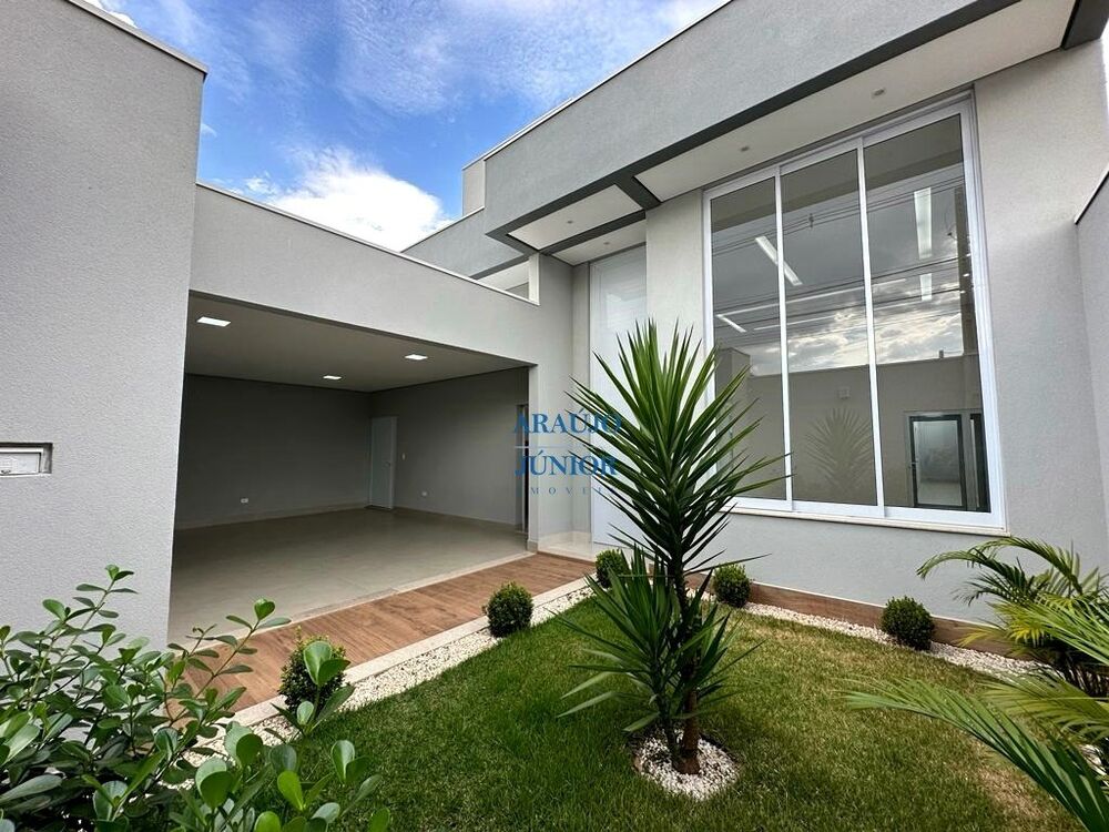 Casa à venda com 3 quartos - Foto 1