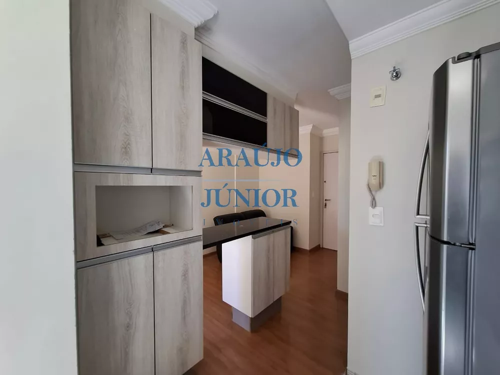 Apartamento à venda com 3 quartos, 70m² - Foto 1