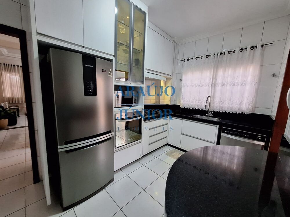 Casa, 3 quartos, 185 m² - Foto 10