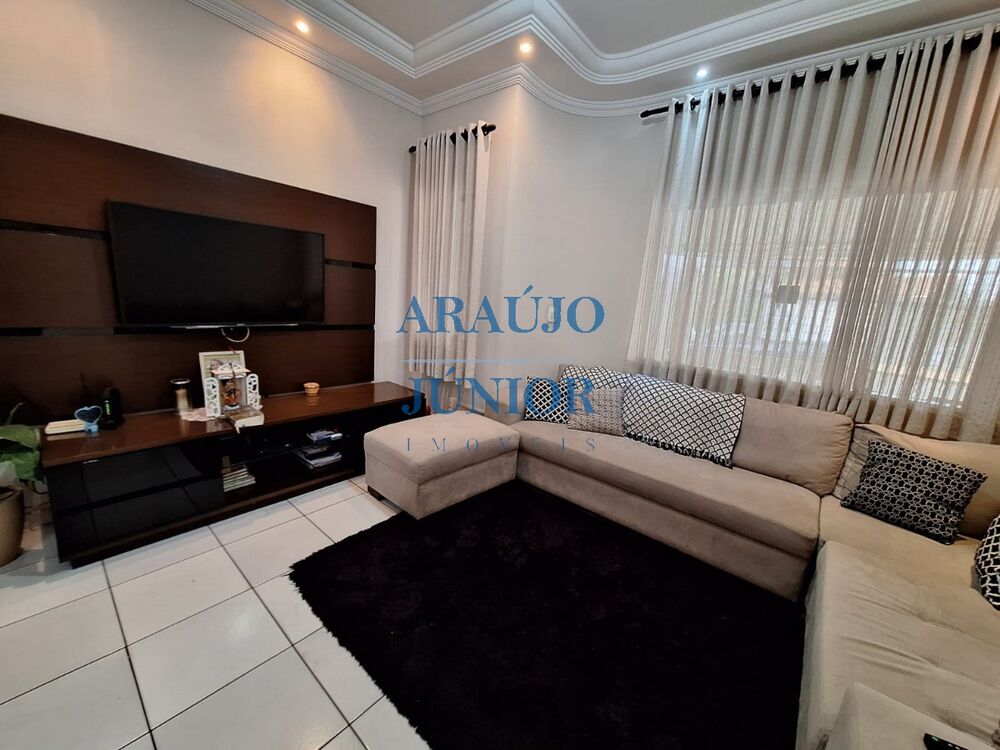 Casa, 3 quartos, 185 m² - Foto 2