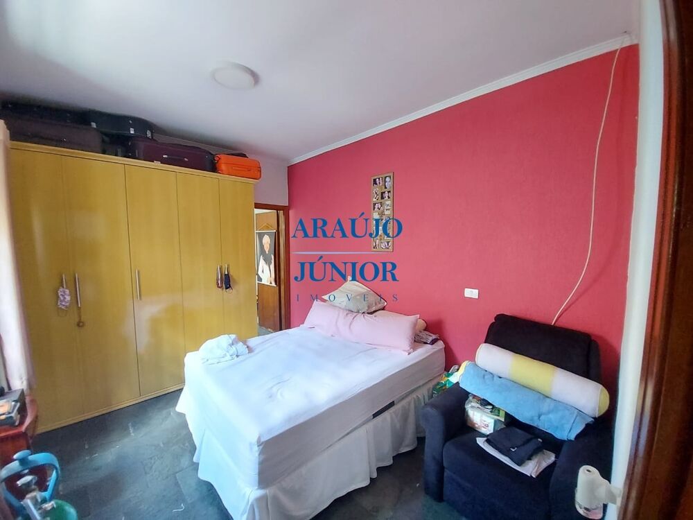 Casa, 3 quartos, 168 m² - Foto 2