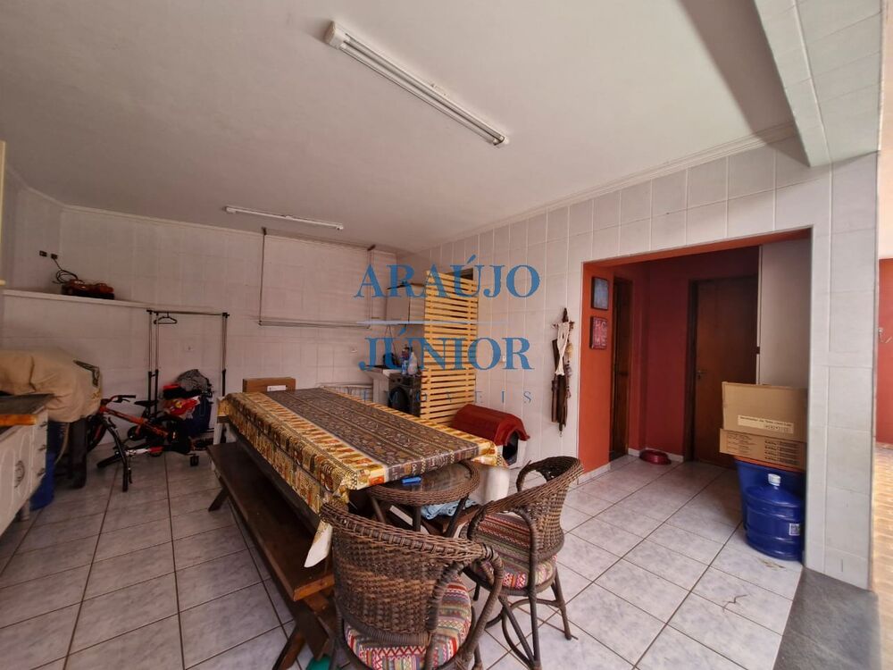 Casa, 3 quartos, 195 m² - Foto 4