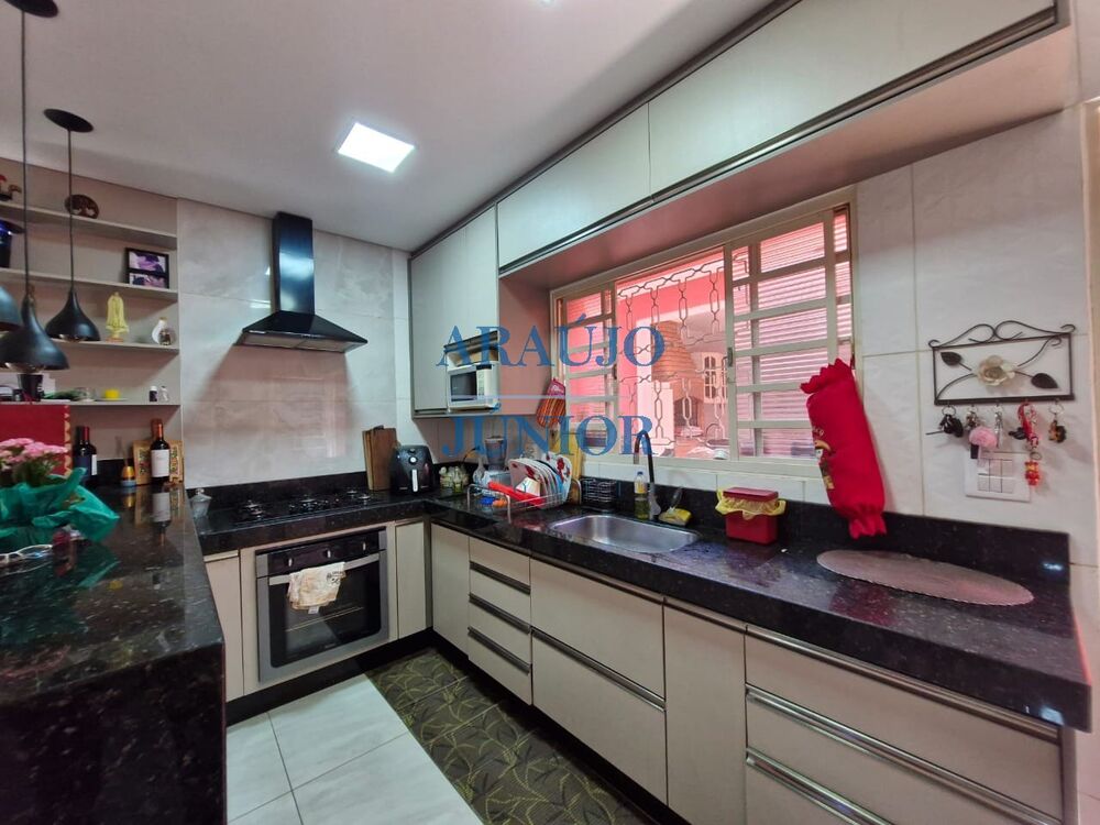 Casa, 3 quartos, 195 m² - Foto 11