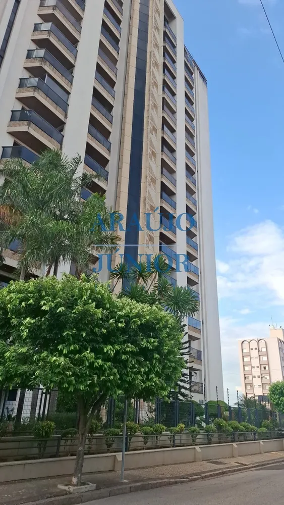 Apartamento, 3 quartos, 290 m² - Foto 1