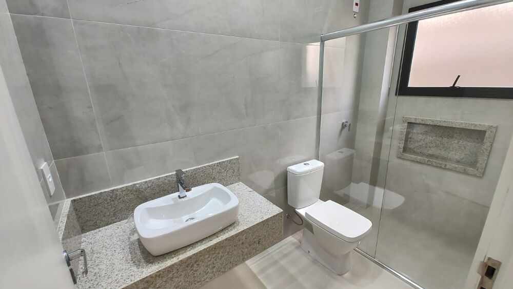 Casa à venda com 3 quartos, 226m² - Foto 14