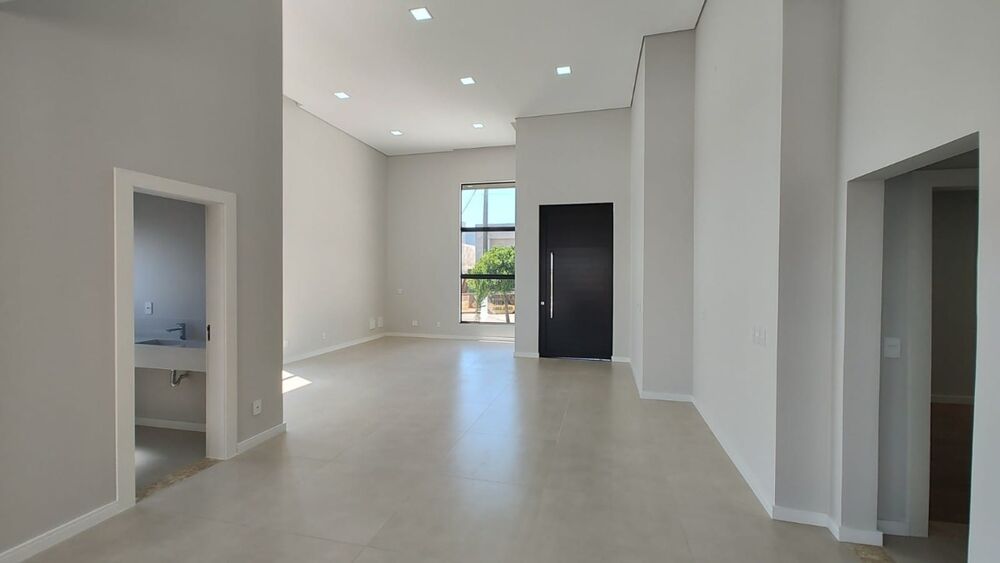 Casa à venda com 3 quartos, 226m² - Foto 5