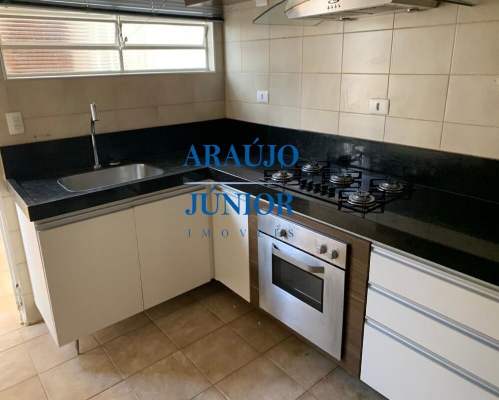 Casa, 3 quartos, 178 m² - Foto 4