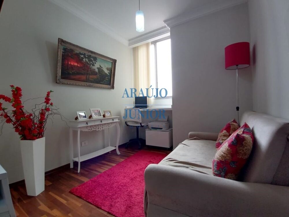 Apartamento à venda com 3 quartos, 96m² - Foto 3