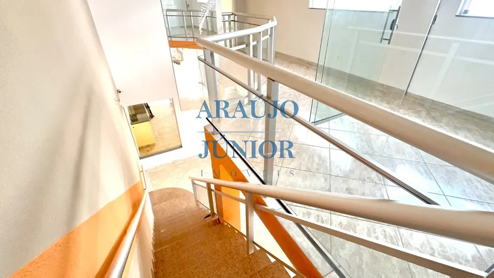Casa, 4 quartos, 262 m² - Foto 12