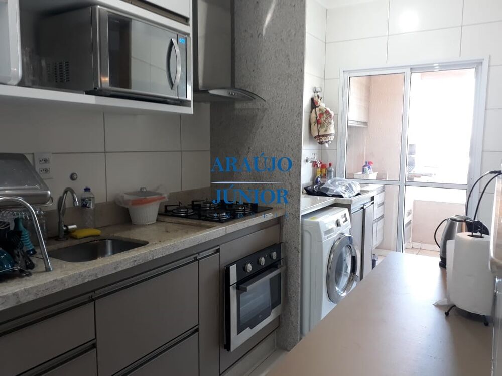 Apartamento à venda com 3 quartos, 75m² - Foto 6