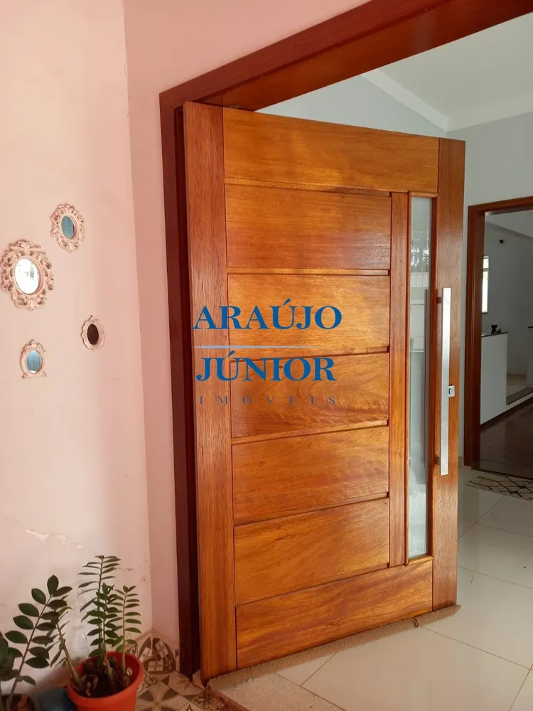 Casa, 3 quartos, 270 m² - Foto 10