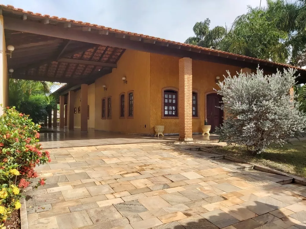 Casa à venda com 5 quartos, 422m² - Foto 1