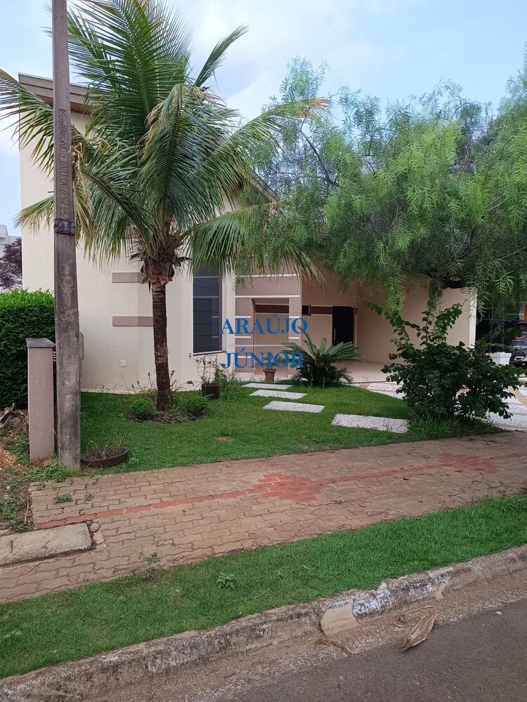 Casa, 4 quartos, 232 m² - Foto 2