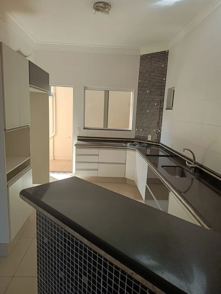 Casa, 4 quartos, 232 m² - Foto 6