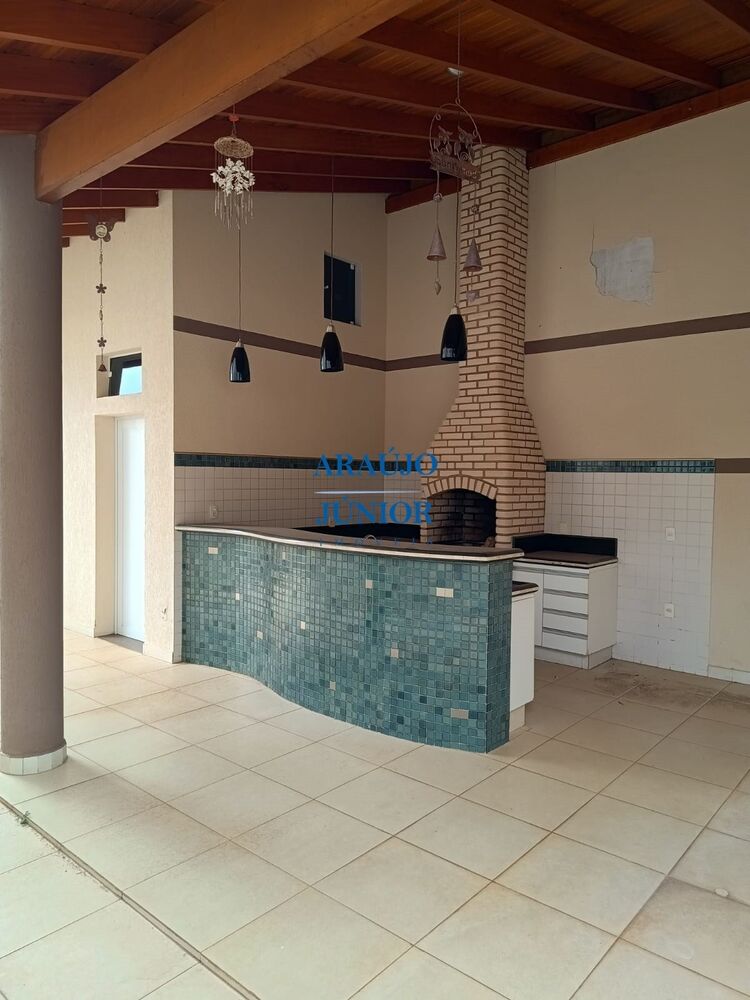 Casa, 4 quartos, 232 m² - Foto 4