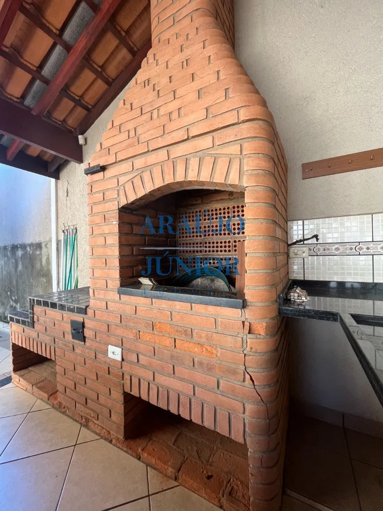 Casa, 3 quartos, 166 m² - Foto 2