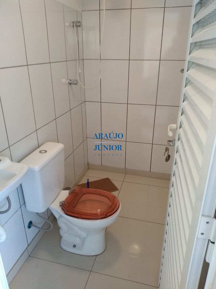 Casa, 2 quartos, 240 m² - Foto 9